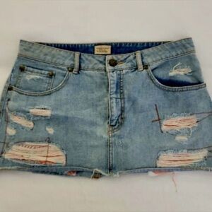 Free people distressed denium mini skirt Sz 12